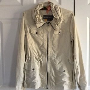 Eddie Bauer Women’s Travex Jacket